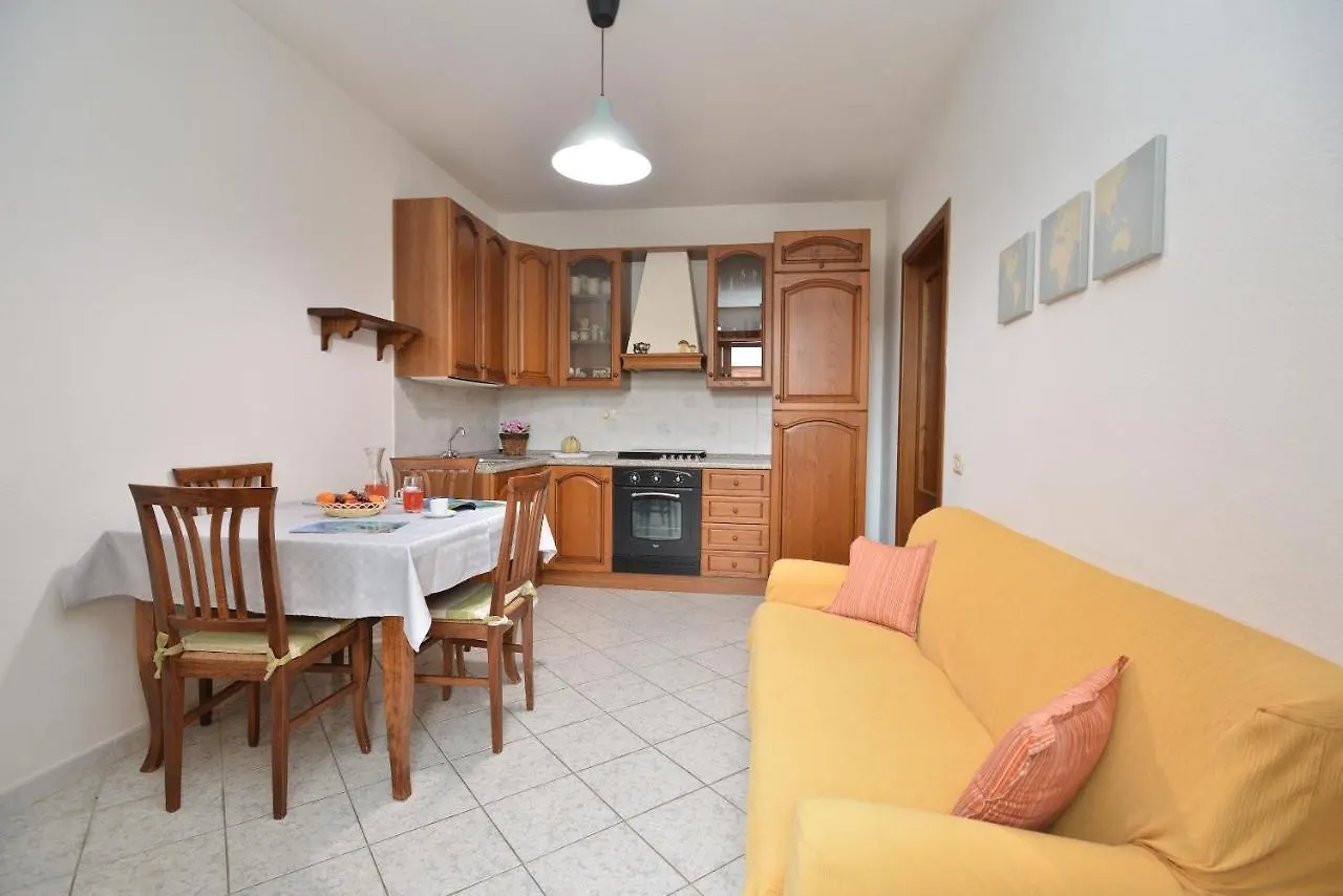 Apartment Izzhome Sweetness Pula